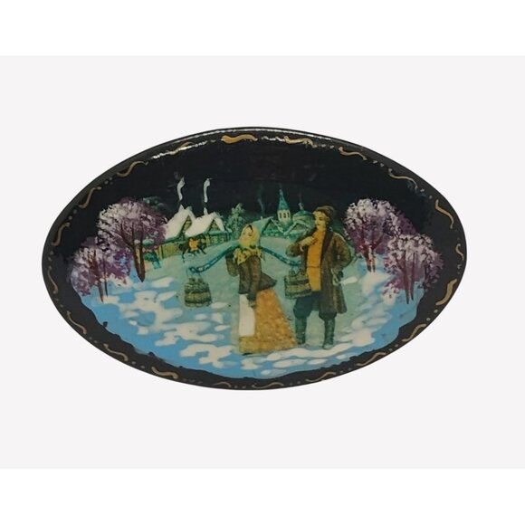 Vtg Russian Hand Painted Winter Village Scene Black Lacquer Art Brooch Pin - Picture 2 of 6